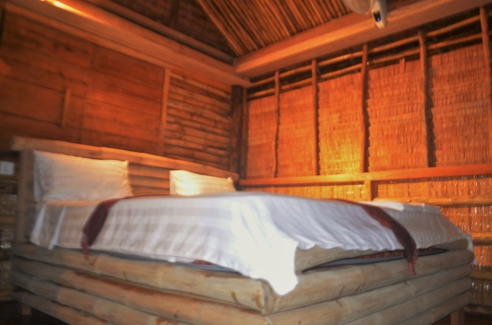 Tree Bar Hostel Koh Rong Sanloem Exteriér fotografie